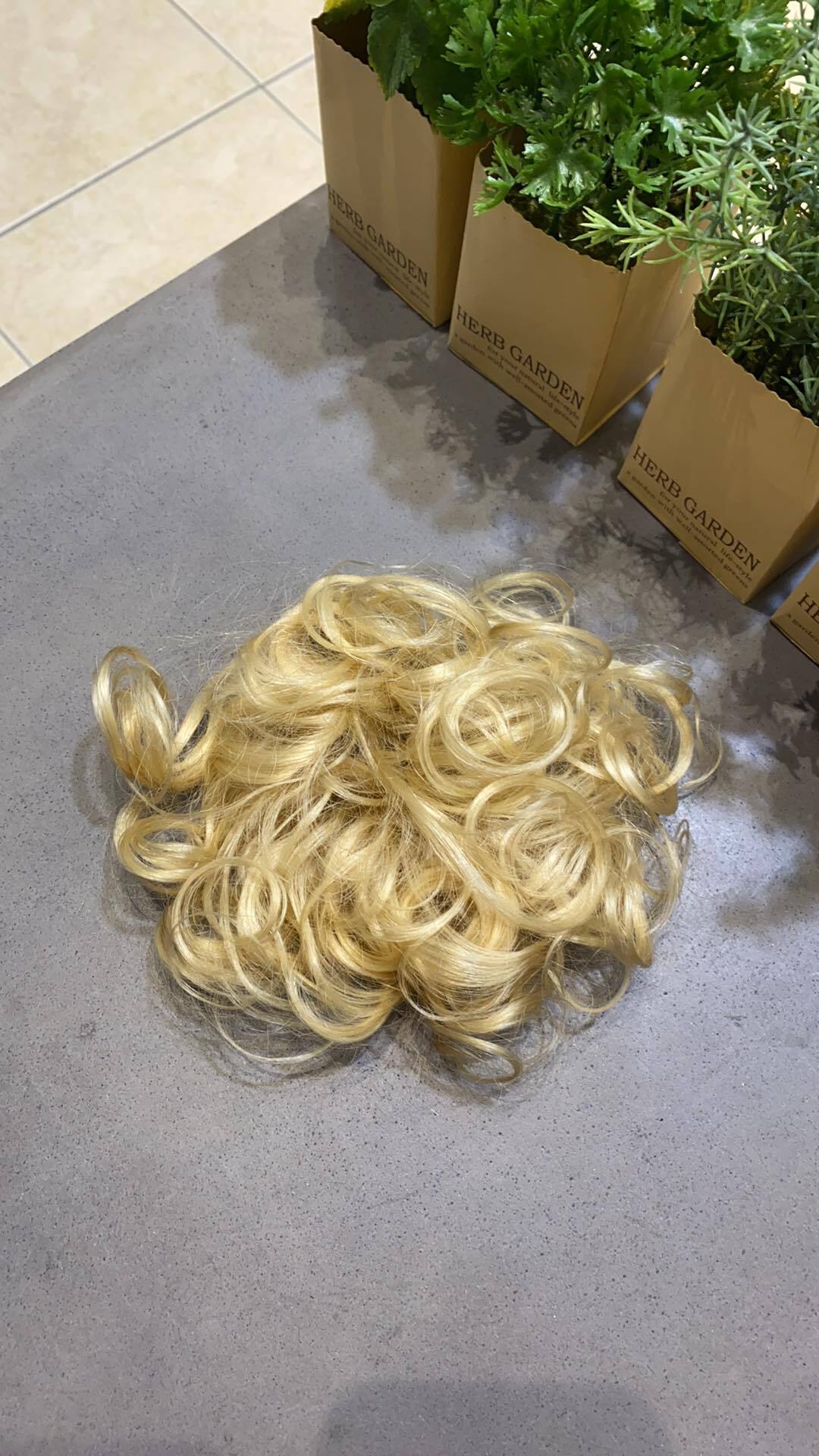 Monroe (Human Hair Scrunchie)